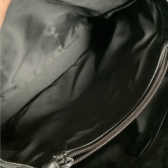 GUCCI canvas GG monogram bag 🖤🔥🖤 - Picture 13 of 16